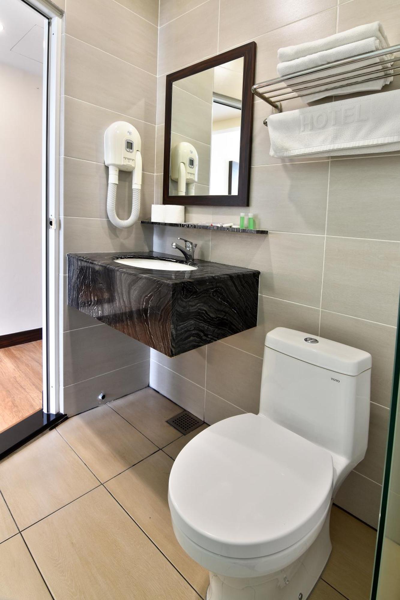 Yangtze Hotel 长江酒店 Johor Bahru Zimmer foto
